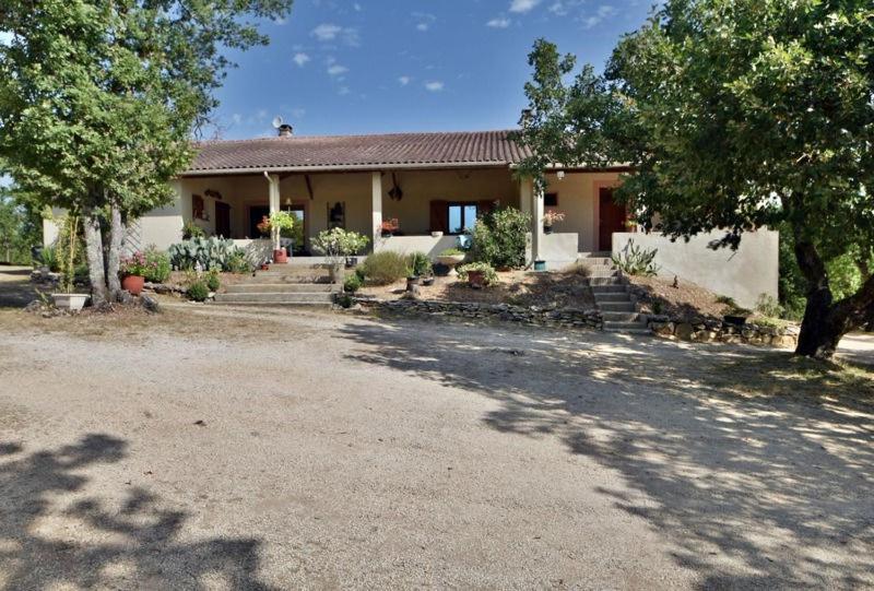 Le Montat Chez Fanny - Les Tuileries - Gite 1-4 Pers. Avec Jardin Privatif - Proche Cahors المظهر الخارجي الصورة