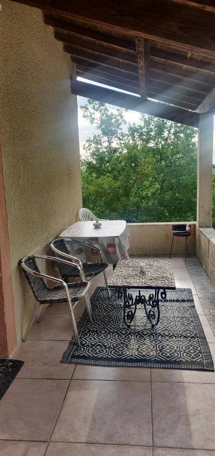 Le Montat Chez Fanny - Les Tuileries - Gite 1-4 Pers. Avec Jardin Privatif - Proche Cahors المظهر الخارجي الصورة
